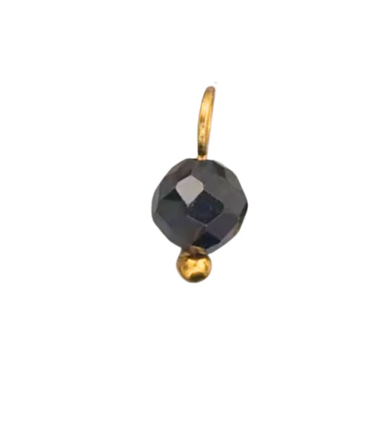 Black bead in gold