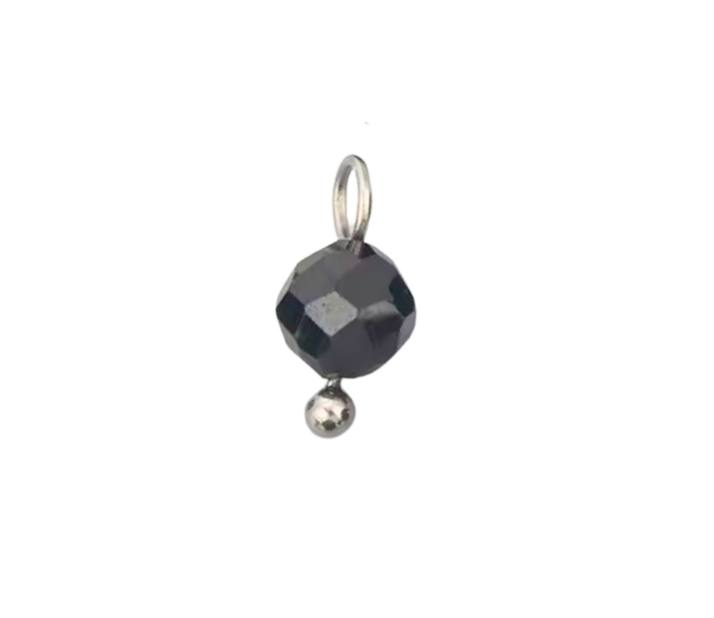 Black bead in silver
