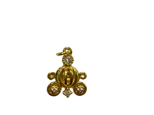 👑 Enchanted Carriage Charm