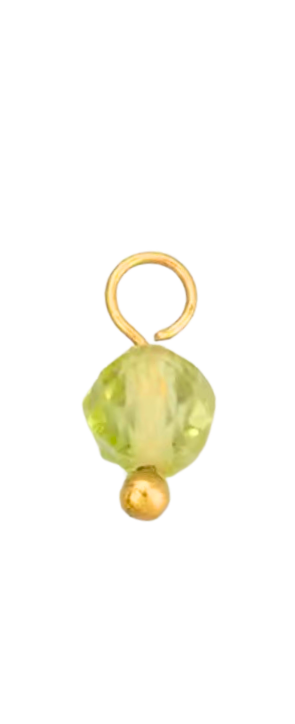 Green bead in gold